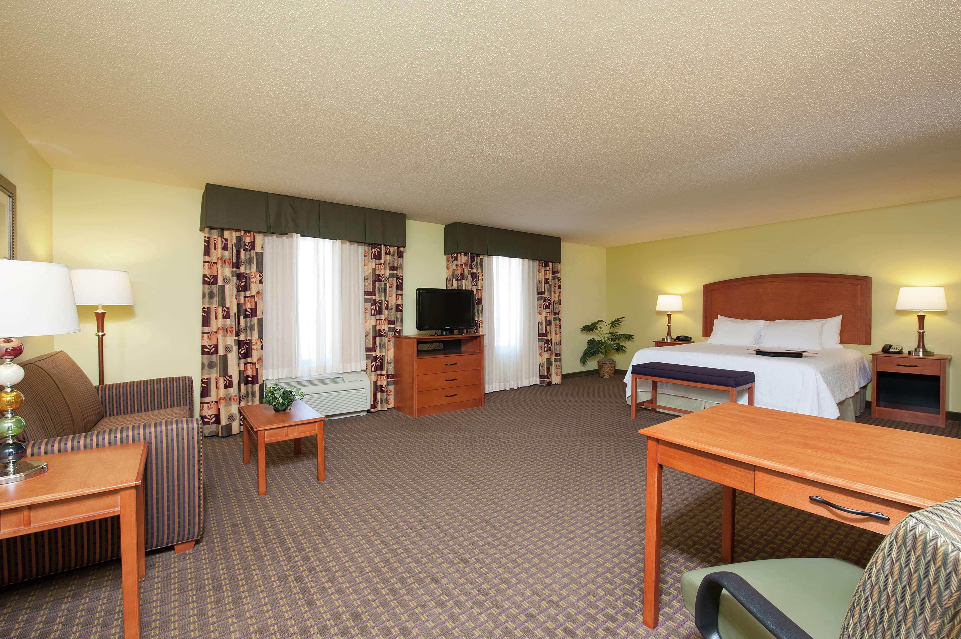 Hampton Hotel