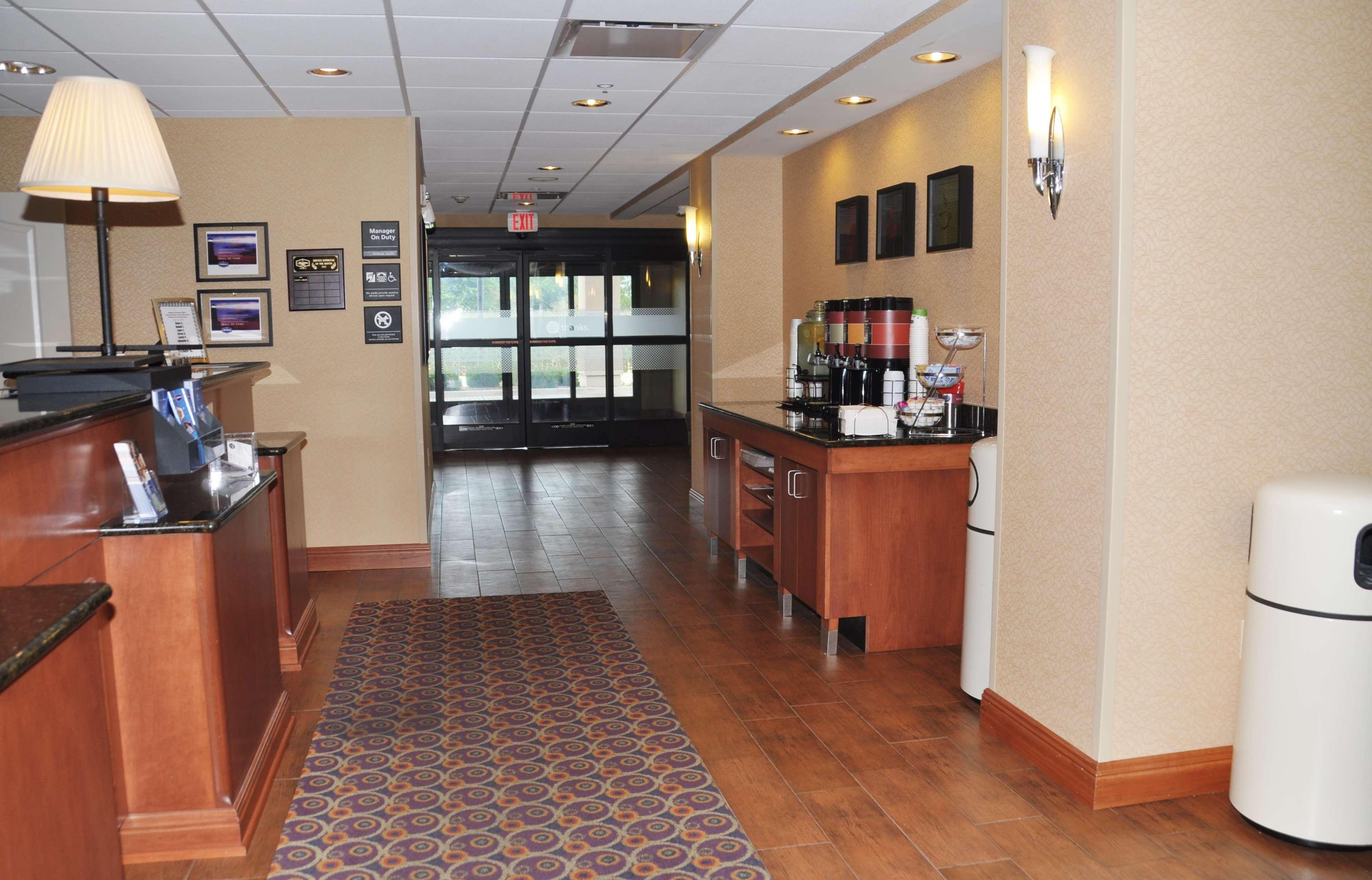 Hotel Hampton 3*