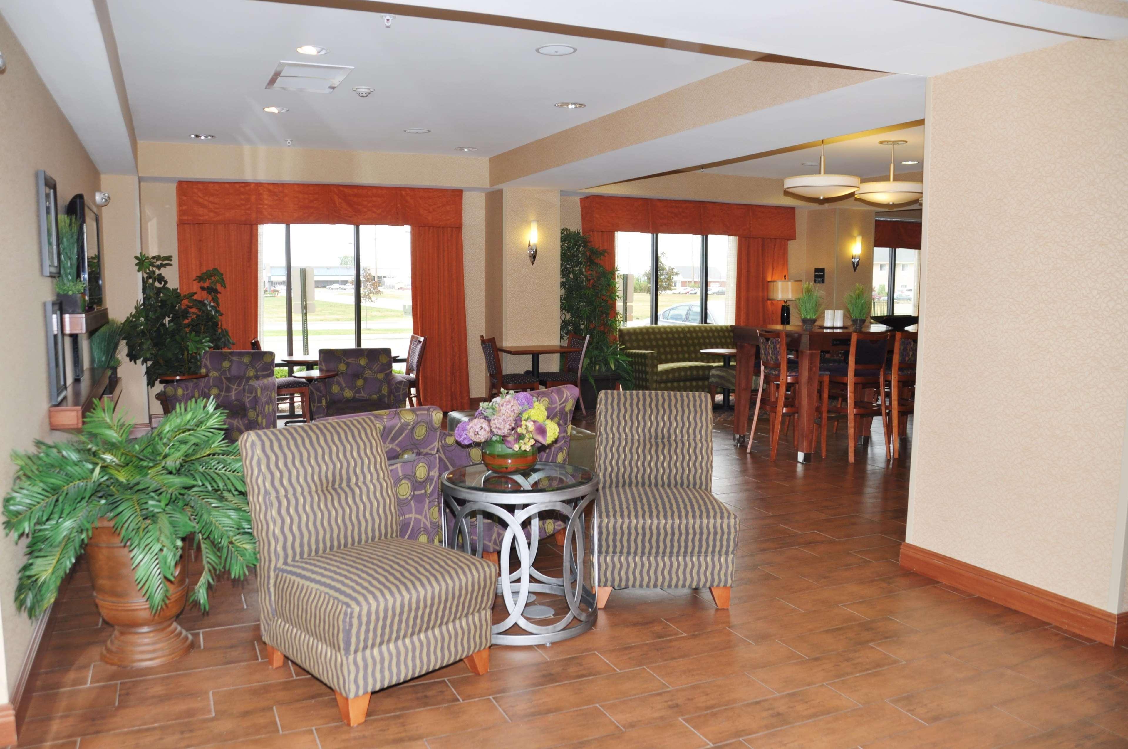 Hampton Hotel 3*